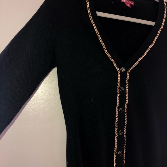 Cardigan - Picture 2 of 4